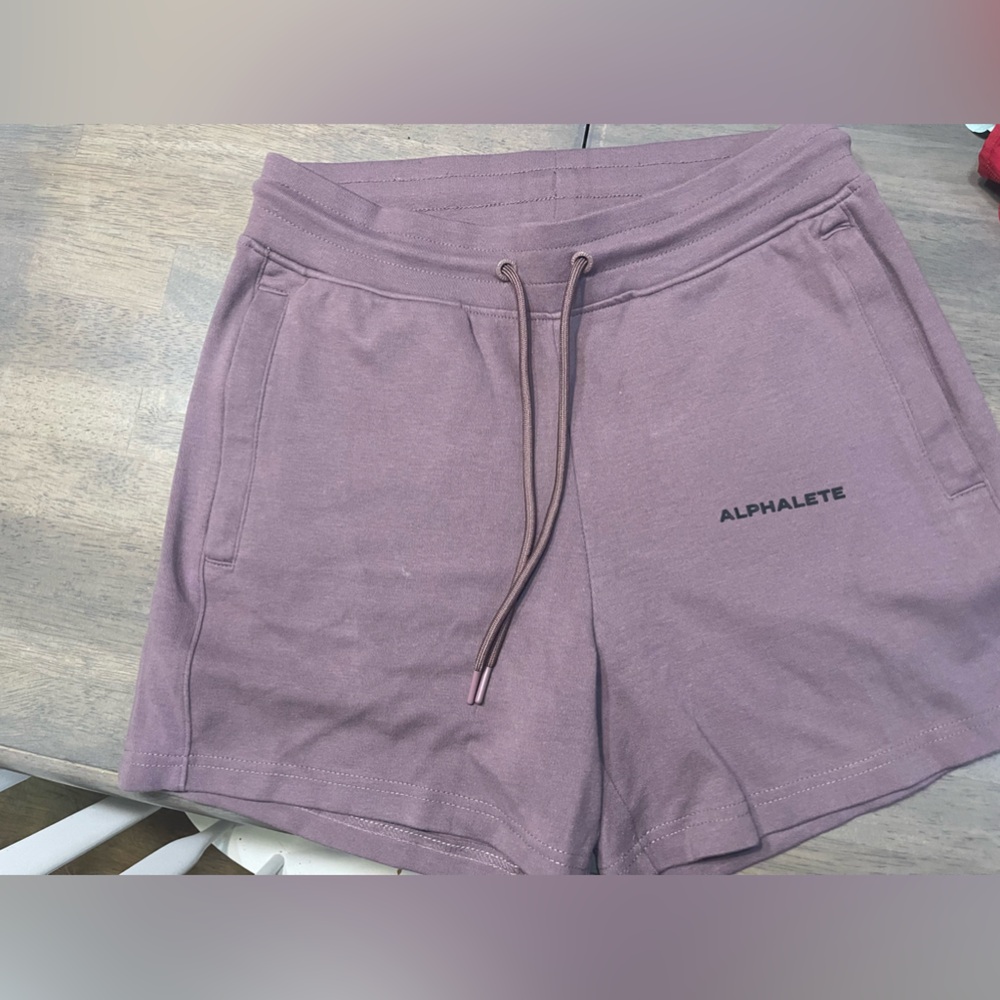 Alphalete Size medium